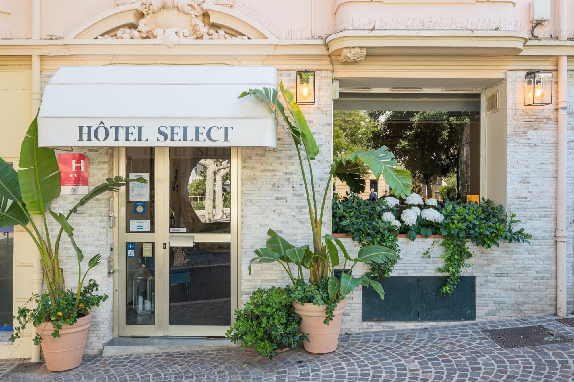 Hotel Select 보로쉬르메르 외부 사진